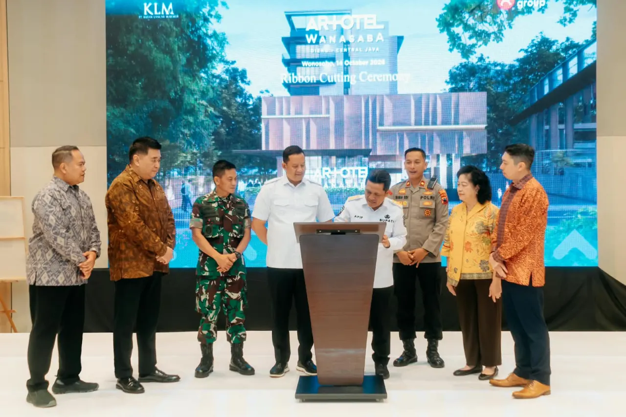Peresmian ARTOTEL Wanasaba dilakukan oleh Bupati Wonosobo Afif Nur Hidayat.