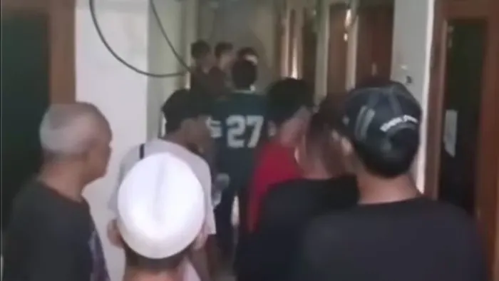 Video kamar kosan di kawasan Cakung, Jaktim digerebek