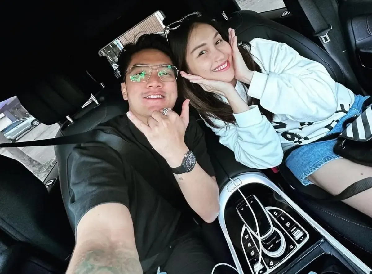 Potret Ayu Ting Ting dan Boy Willian