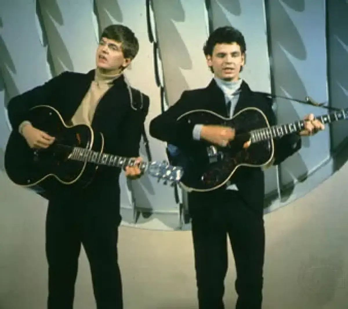 The Everly Brothers (Sumber : Pinterest)