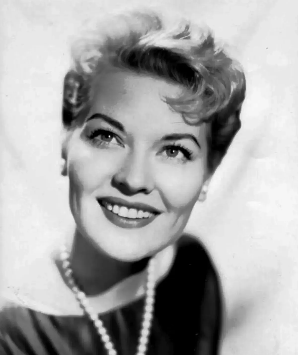 Patti Page (Sumber : Pinterest)
