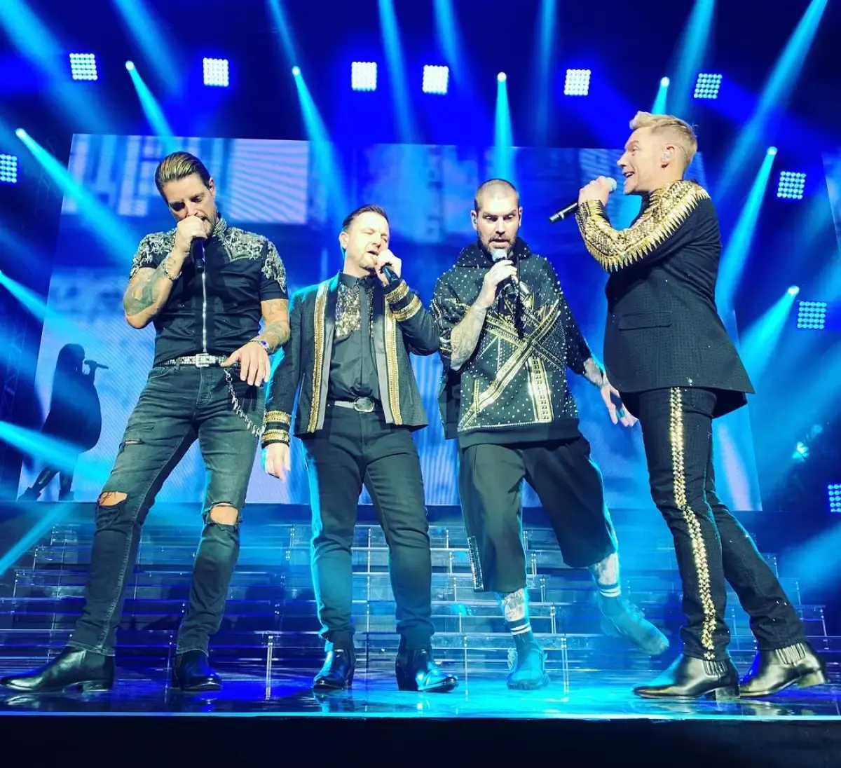 Salah satu foto dari akun instagram resmi Boyzone (Sumber : Instagram Boyzone @boyzoneofficial)