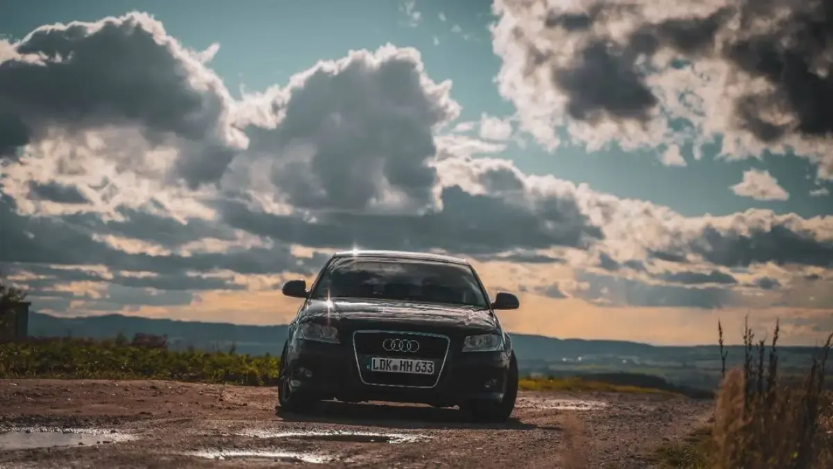 Berbicara mengenai mobil mewah di Indonesia, pasti masbro langsung mengingat mobil asal Jerman bernama Audi