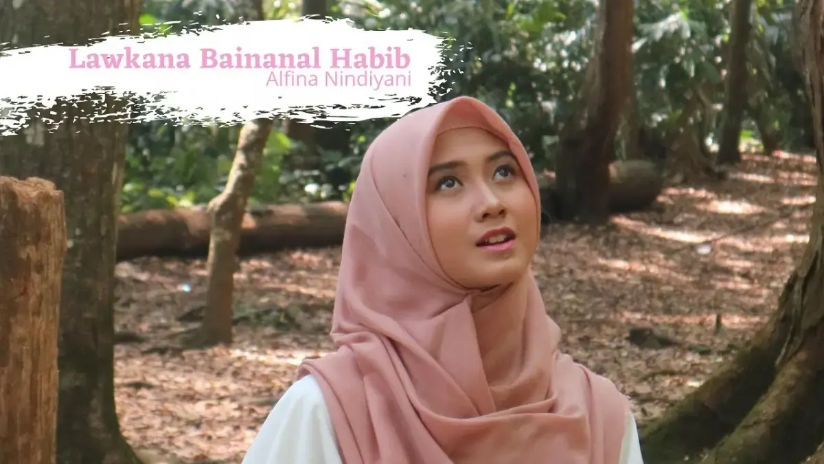 Alfina Nindiyani (Sumber : Pinterest)
