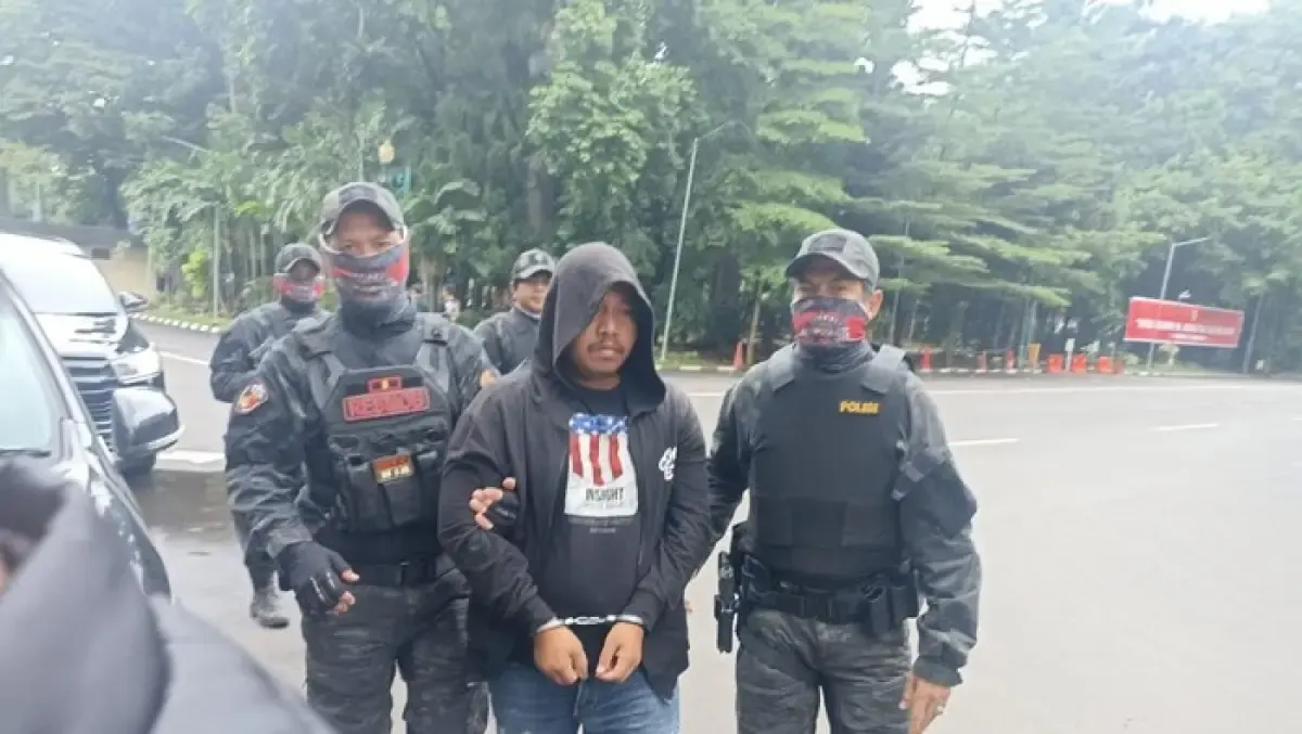 Polda Metro Jaya kembali menangkap satu debt collector yang diketahui viral karena memaki polisi. (Sumber : Istimewa)