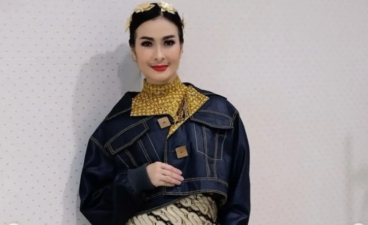 Pedangdut Iis Dahlia (Sumber : Instagram/isdadahlia)