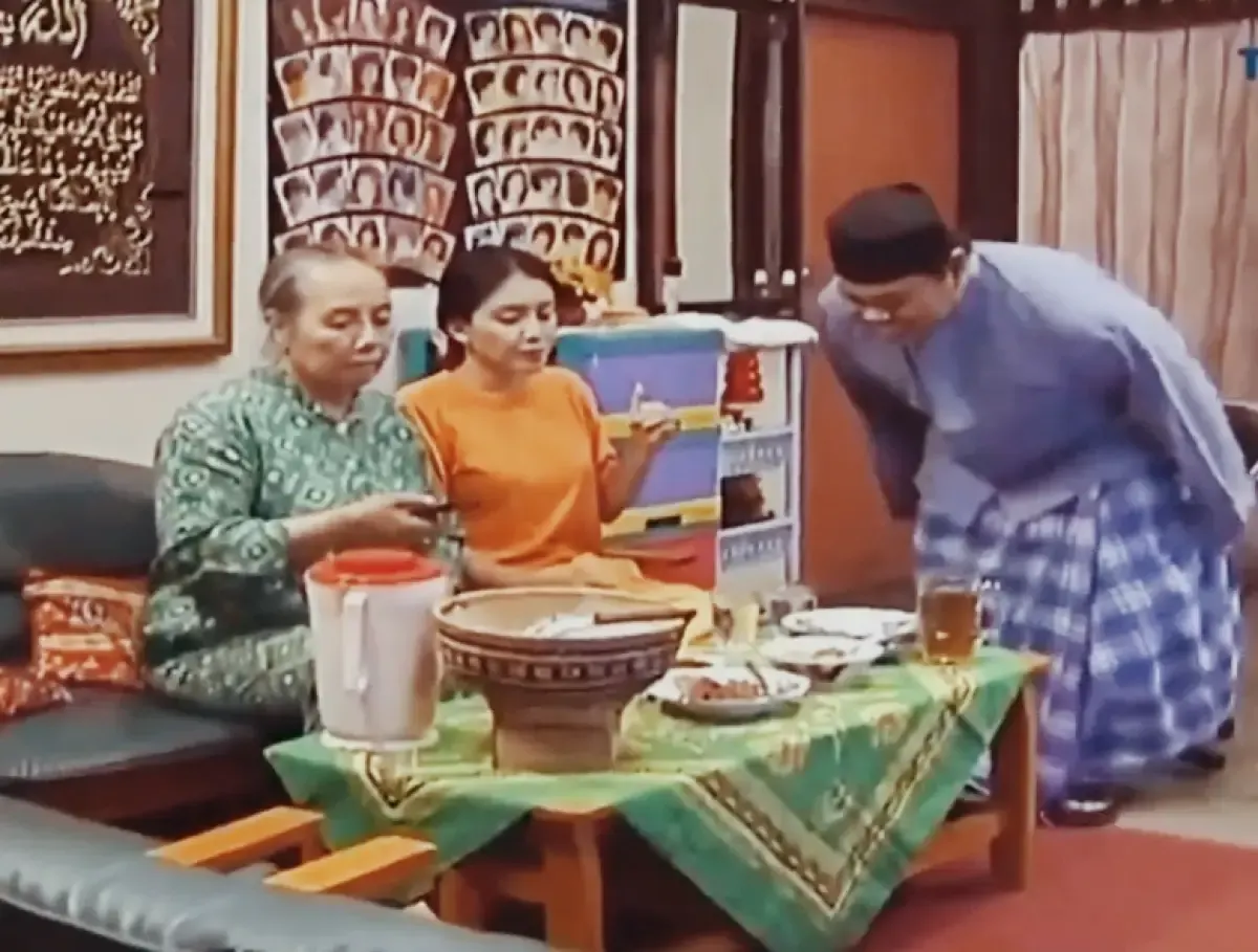 Cuplikannya sitkom Bajaj Bajuri (Sumber : YouTube/Bang Ros)