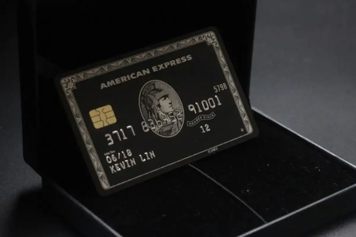 Illustrasi Black Card (Sumber : Pixel)