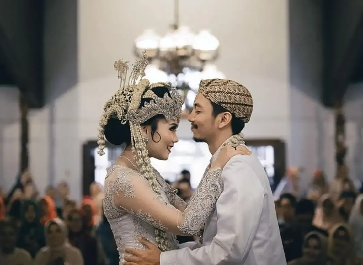 Fiersa Besari (Sumber : instagram.com/fiersabesari/)