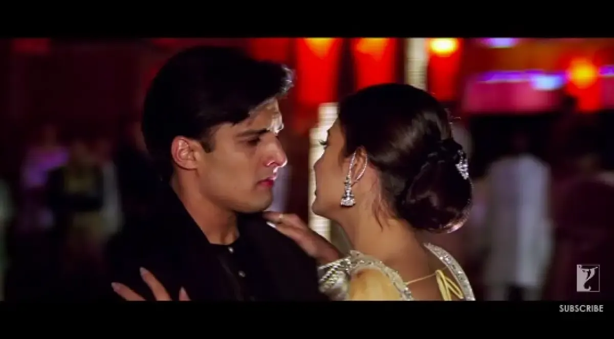 cuplikan video klip lagu Pairon Mein Bandhan Hai (Sumber : Gambar ini diambil dari cuplikan video klip lagu Pairon Mein Bandhan Hai / YRF)