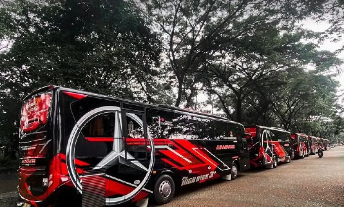 Bus Juragan 99 Trans  (Sumber : Instagram/juragan99trans)
