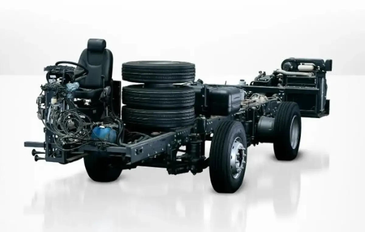 Ilustrasi sasis bus (Sumber : Mercedes-Benz-Buses)