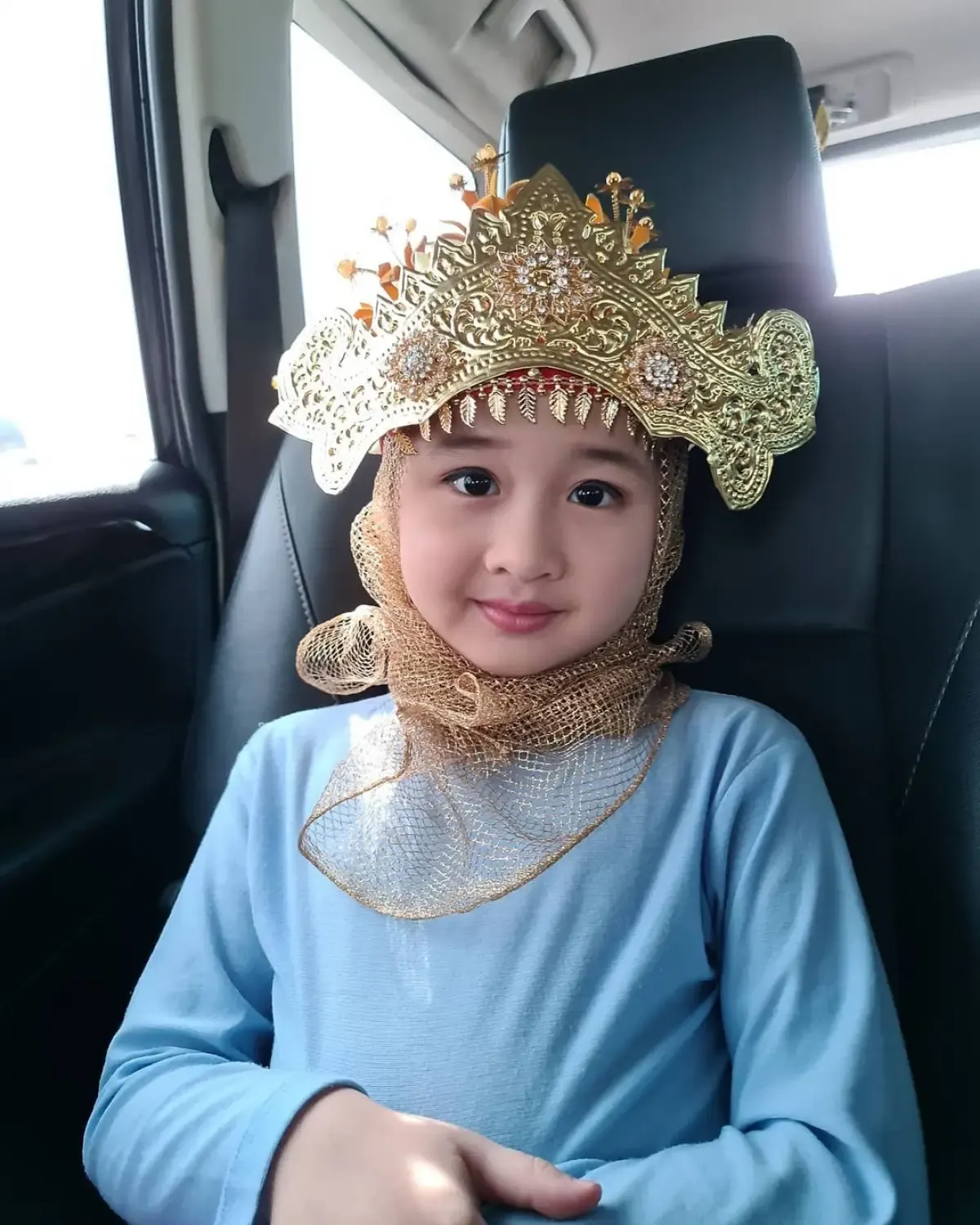Aishwa Nahla (Sumber : Instagram/@aishwanahla.official)