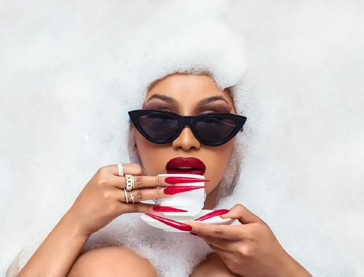 Cardi B (Sumber : Instagram Cardi B @iamcardib)