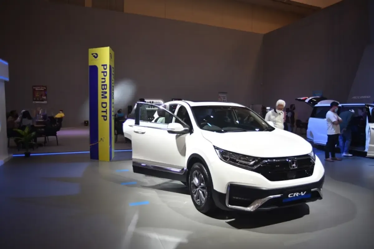 Honda pernah mengirimkan wakil terpopulernya yaitu Honda Brio untuk mengalahkan angka penjualan MPV sejuta umat dari Toyota, siapa lagi kalau bukan Avanza