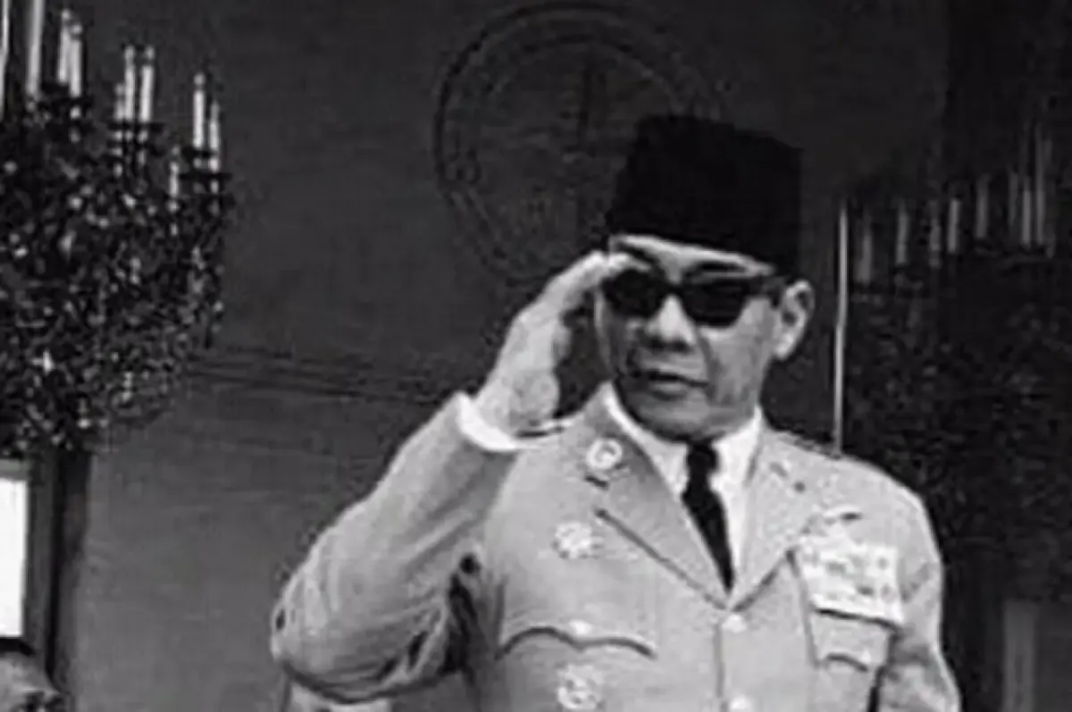 Ilustrasi, Presiden Soekarno menerapkan politik mercusuar