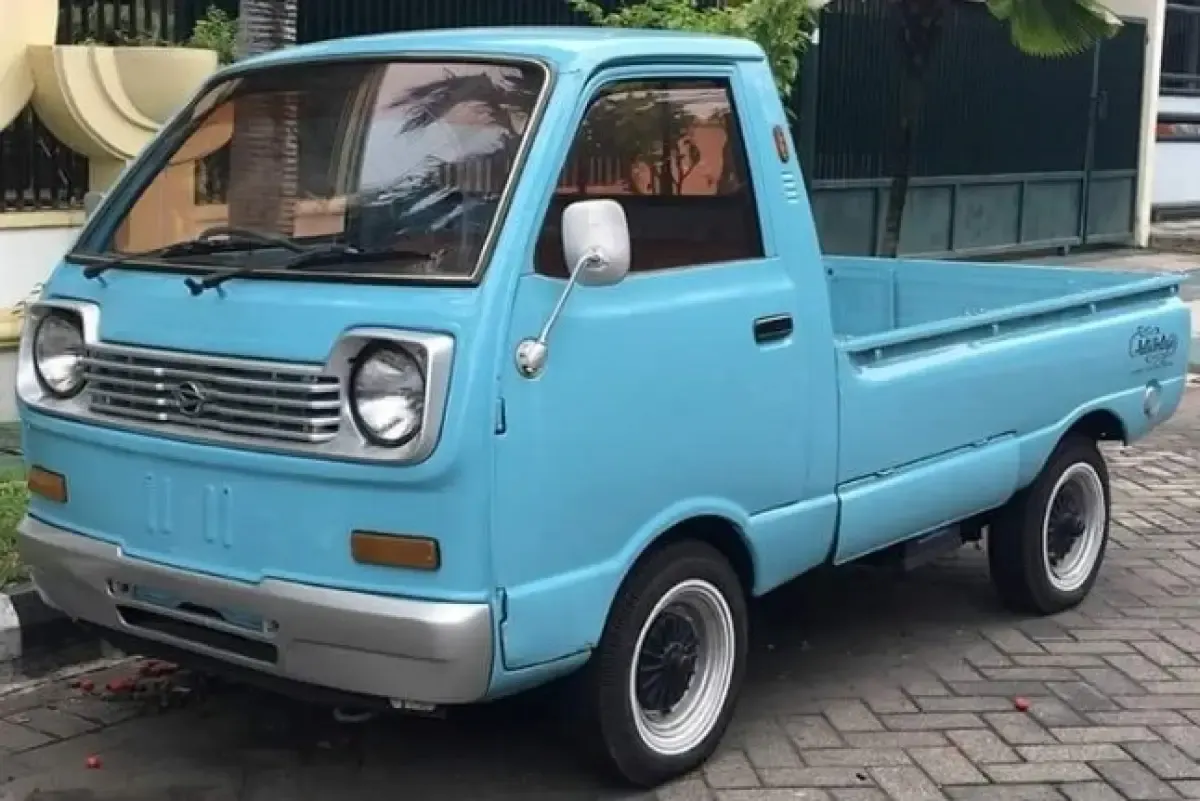Sebutan Unik Mobil Lawas (Sumber : Facebook Motuba)