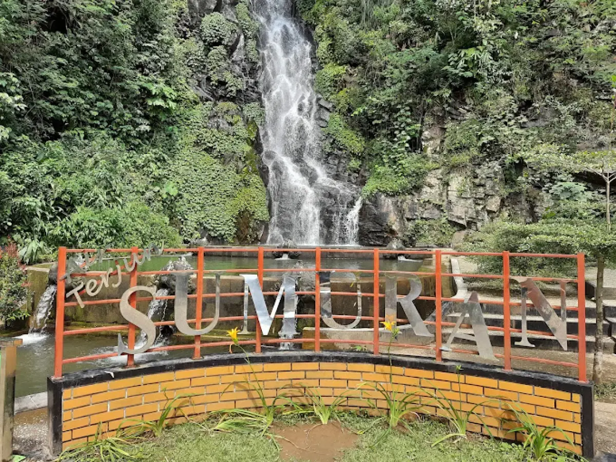 Air Terjun Sumuran di Magelang