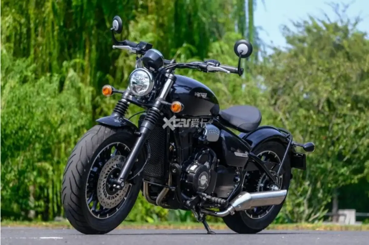 Ilustrasi Hanway YP500 yang mirip dengan Triumph Bobber (Sumber : infoxcar.com.cn)