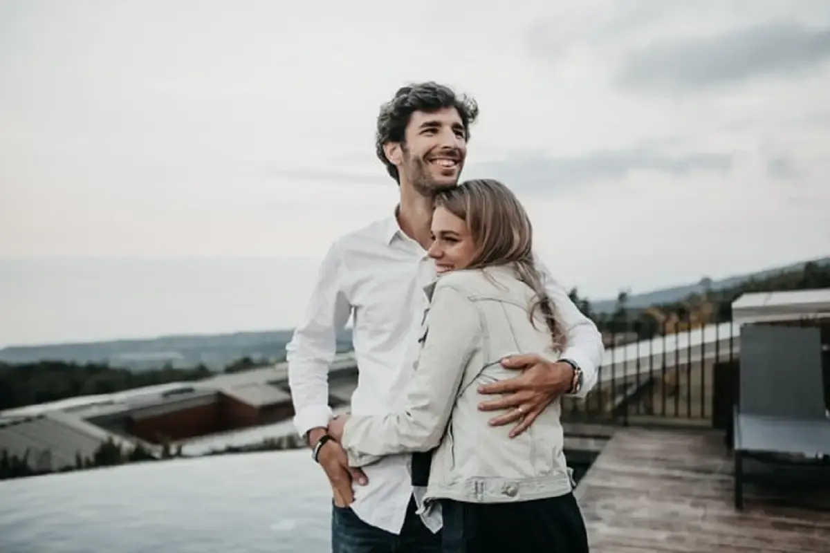 ilustrasi pasangan (Sumber : Unsplash Candice Picard @candice_picard)