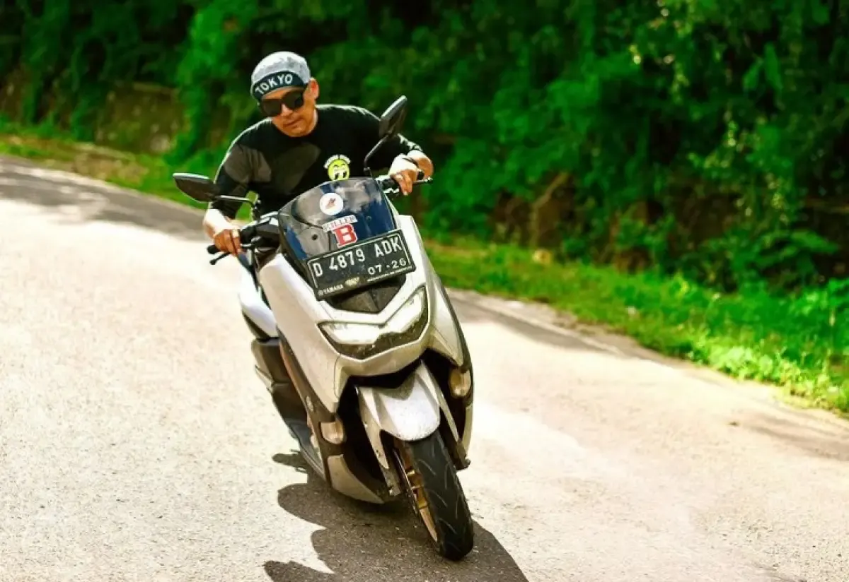Selain kondisi fisik, tekanan angin pada ban juga memiliki faktor penting dalam menjaga daya cengkeram ke jalan