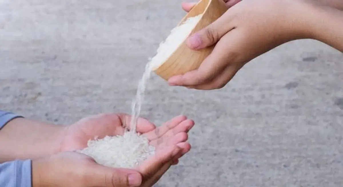 Niat zakat fitrah. (Sumber : pinterest.com/hajjumrahpackages.us)
