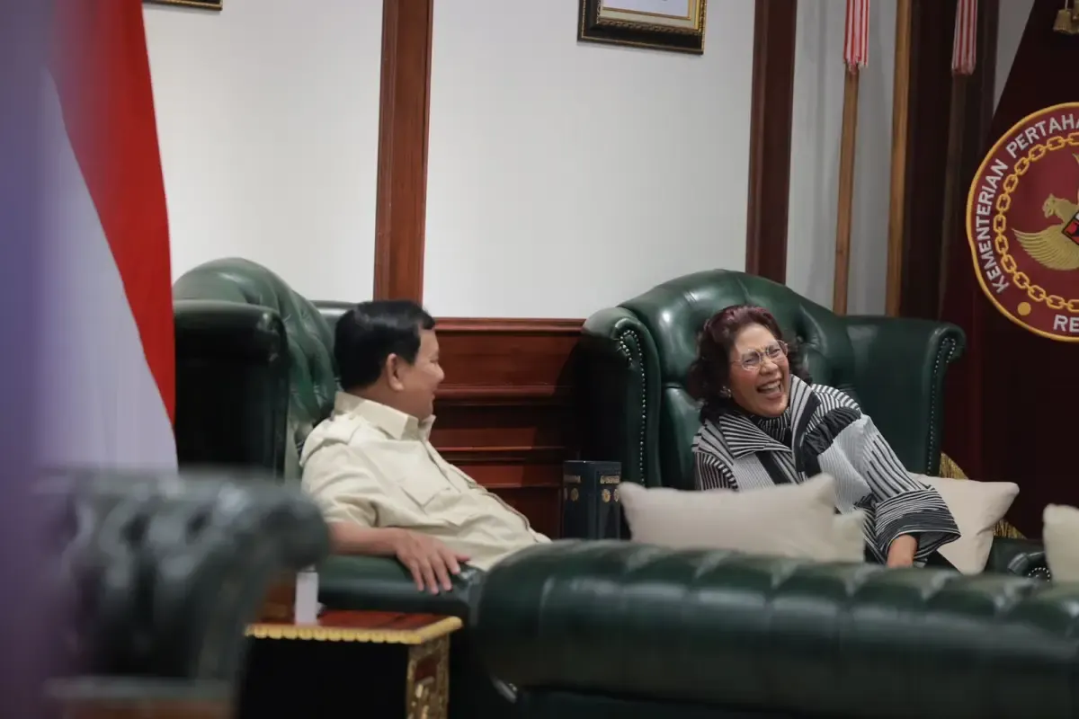 Susi Pudjiastuti menemui Prabowo Subianto (Sumber : Twitter/susipudjiastuti)