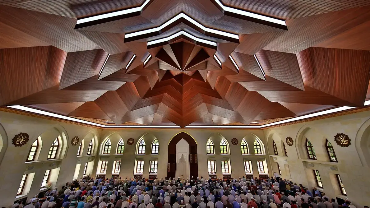 Sholat tarawih bulan Ramadan. (Sumber : pixabay.com/Enes Açıkgöz)