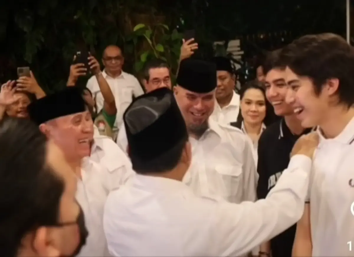 Prabowo Subianto Kenalkan Al dan El Masuk Gerindra, Netizen: Politik Entertainment? (Sumber : Instagram/gerindra)