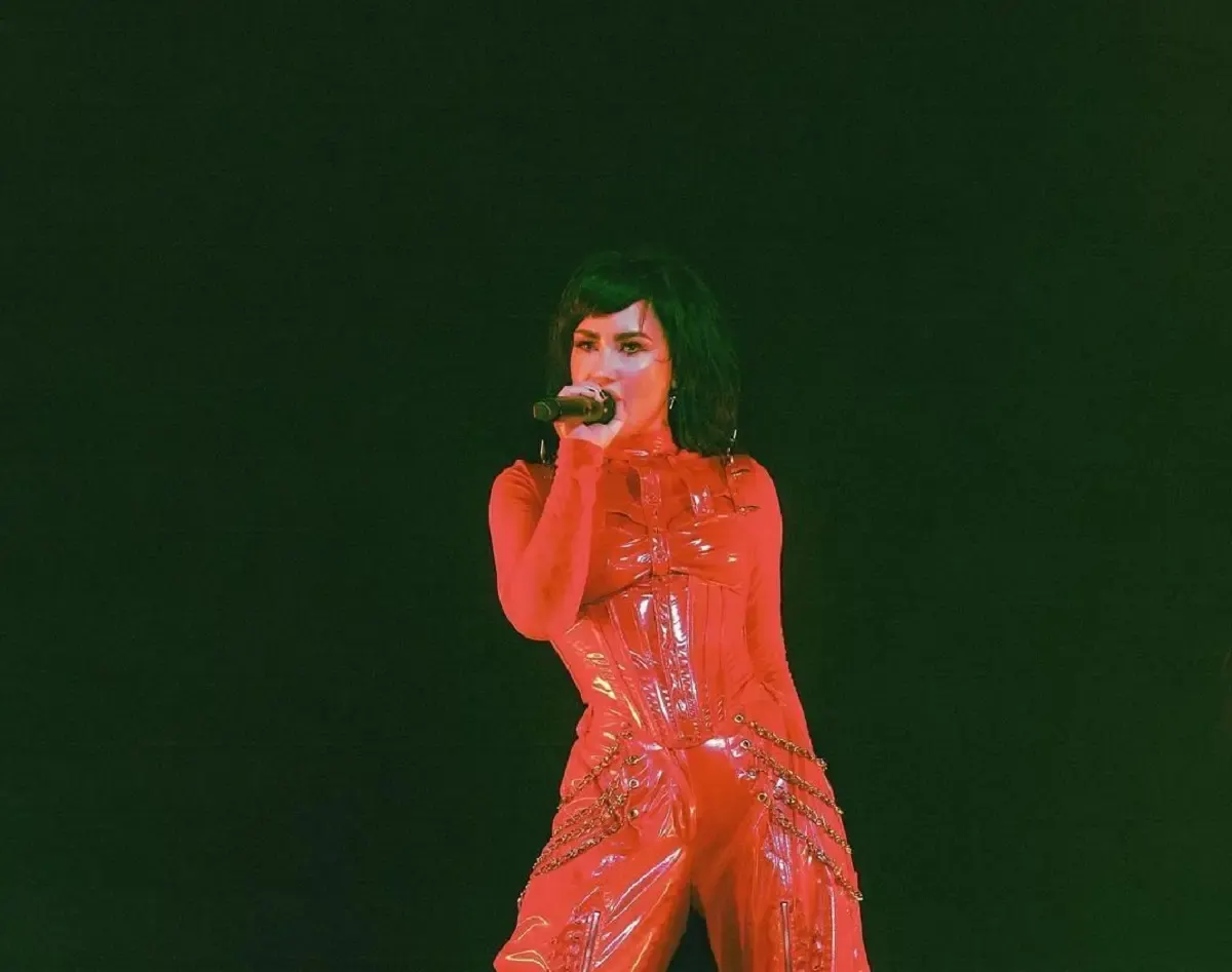 Demi Lovato (Sumber : Instagram Demi Lovato @ddlovato)