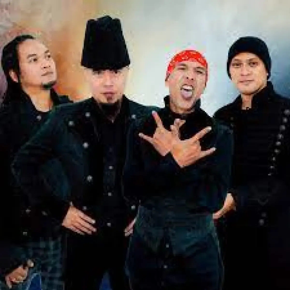 Lirik Lagu dan Kord Dua Sejoli Dewa 19, Mengandung Makna Misoginis? (Sumber : Spotify)