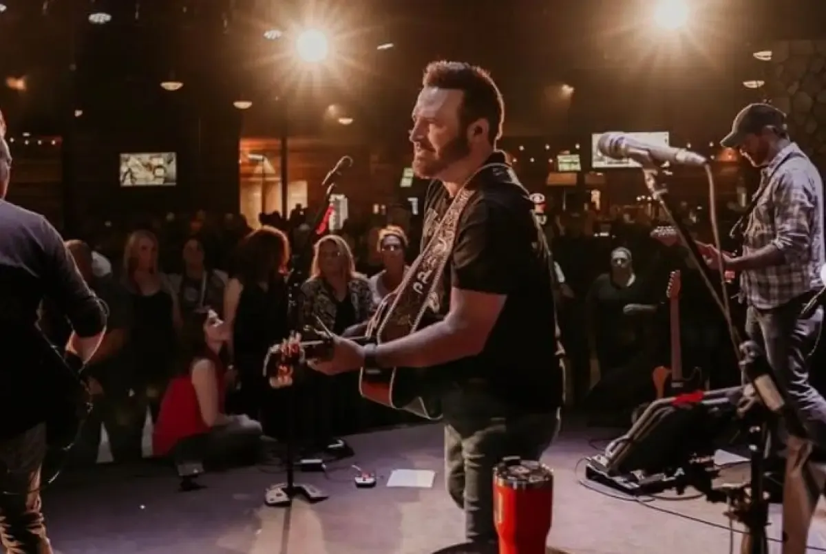 Mark Wills (Sumber : Instagram/markwillsmusic)