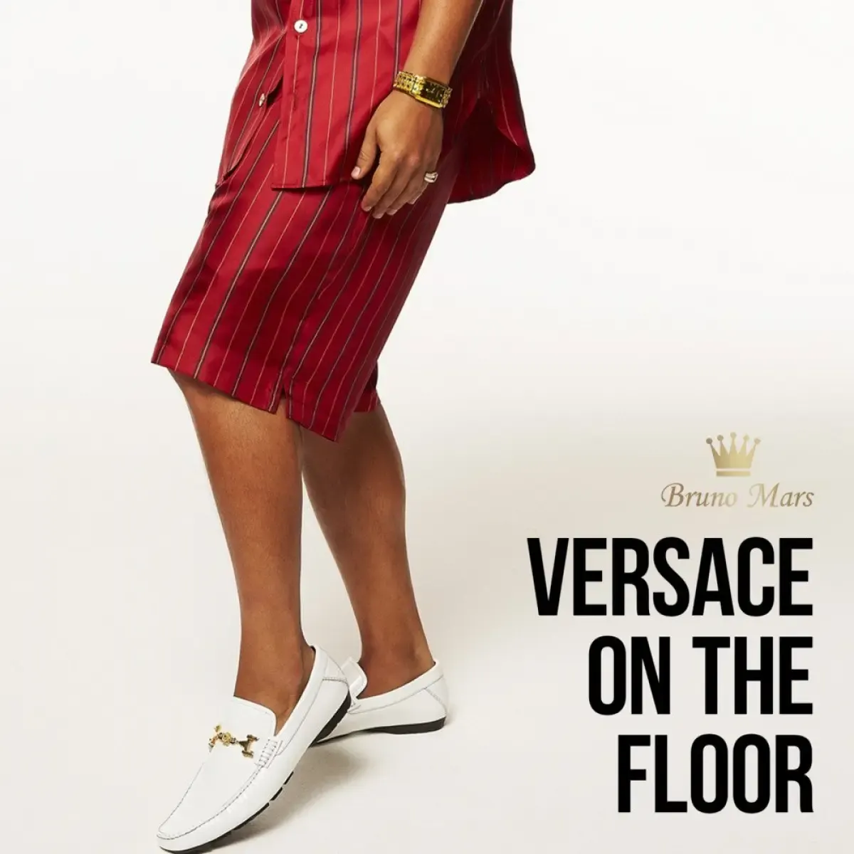 Lirik Lagu Versace on the Floor ini Sering Dianggap Terlalu Vulgar (Sumber : Pinterest)