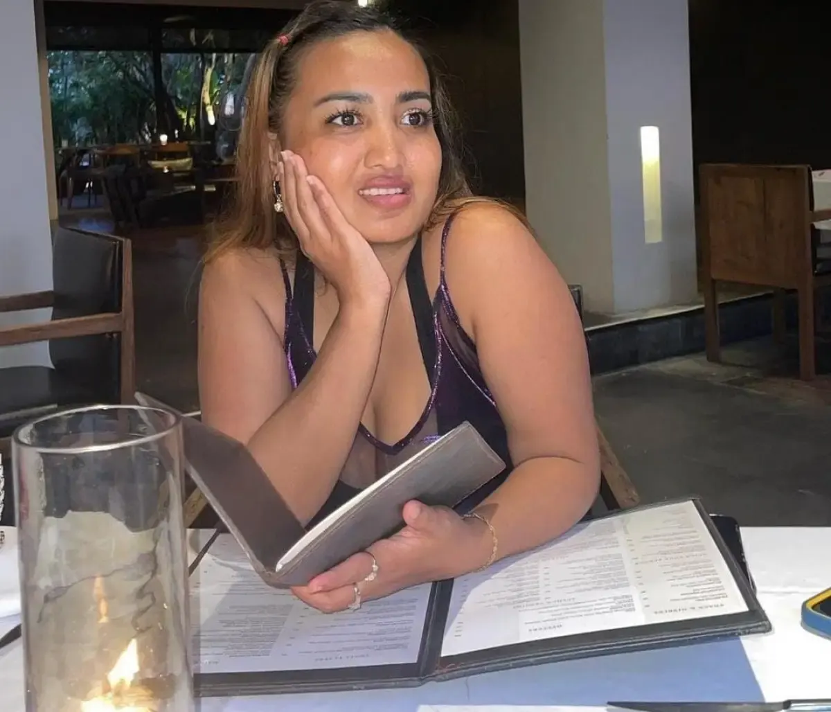 Terancam Pidana Karena Konten Makan Babi, Lina Mukherjee: Aku Uda Minta Maaf Sama Tuhan (Sumber : Instagram/@linamukherjee_)