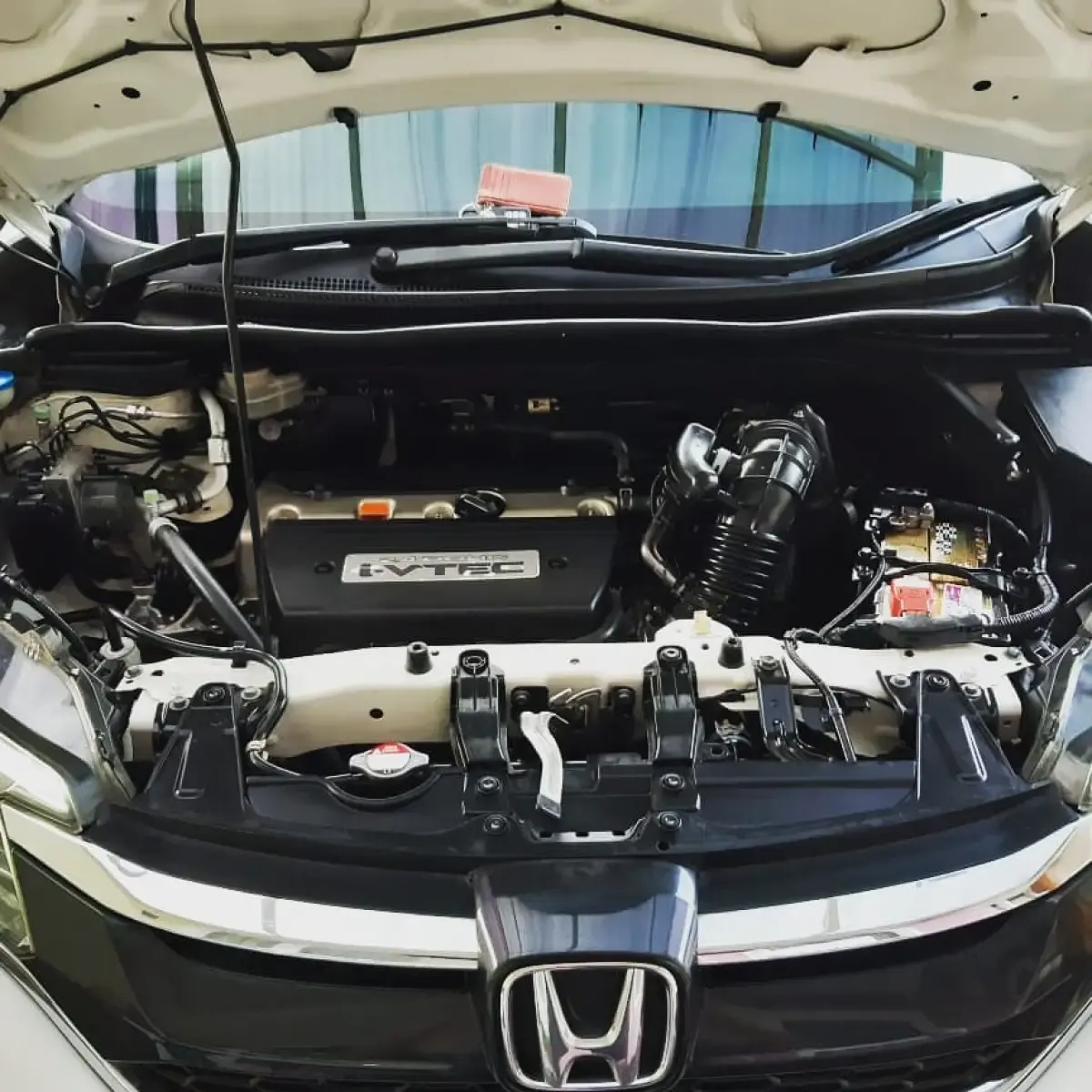Mesin Mobil Selalu Bergetar Saat Idle, Ada 4 Penyebab Pastinya (FOTO: Instagram.com/motorsq1)