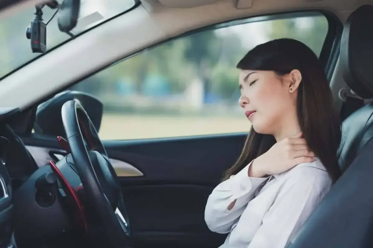 Cara Praktis Atasi Pegal Saat Menyetir, Lemesin Aja Bro! (FOTO: Dok.line)