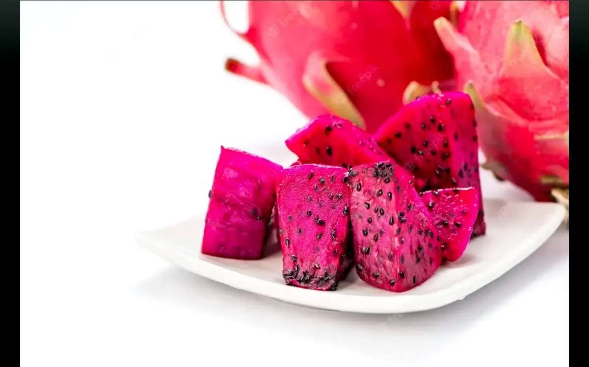 15 Manfaat Buah Naga yang Mungkin Belum Kamu Ketahui (Sumber : freepik.com)