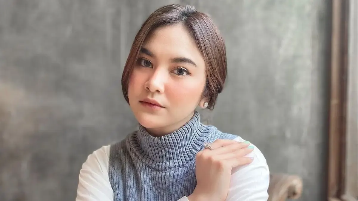 Ini Makna Terdalam Lirik Lagu SIsa Rasa yang Dinyanyikan Oleh Mahalini (Sumber : Pinterest)