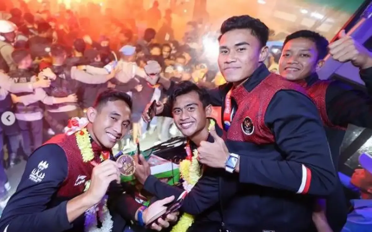 Potret timnas U-22 saat tiba di Bandara Soekarno Hatta, Kamis (18/5/2023) malam wib  (Sumber : Instagram/pssi)