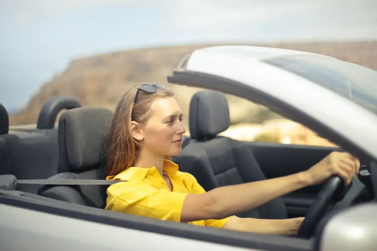 Tips Menyetir Mobil Bagi Ibu Hamil, Aman Buat Bumil dan si Babby (FOTO: Pexels.com)