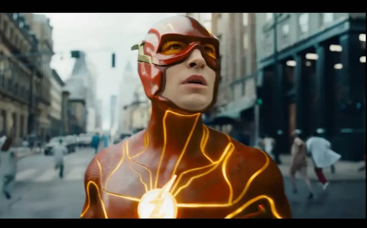 Sutradara Film The Flash Tidak Pernah Punya Rencana Mengganti Ezra Miller (Sumber : Tangkap Layar Youtube Warner. Bros)