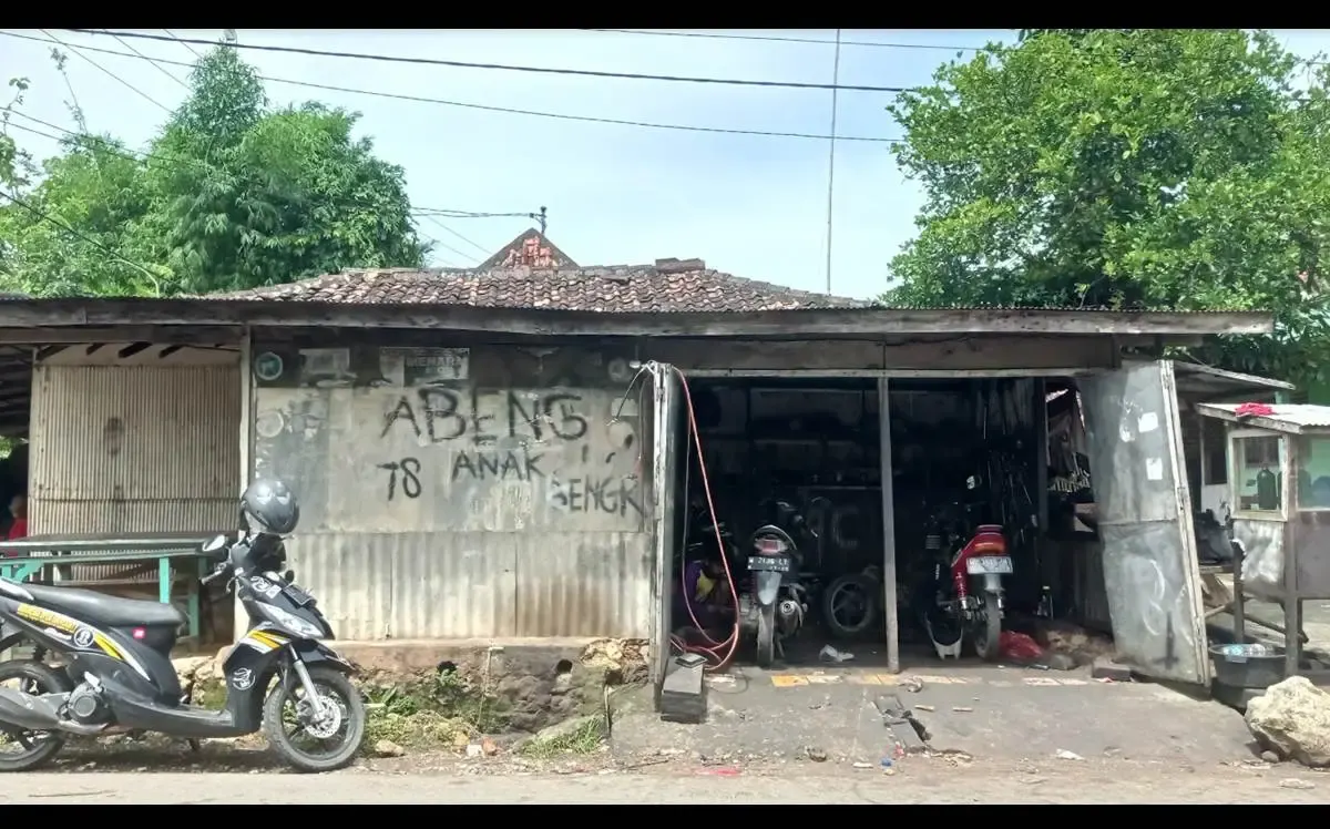 Daftar Bengkel Motor Buka 24 Jam di Wilayah Kabupaten Bangkalan Provinsi Jawa Timur (Sumber : Tangkap Layar Bengkel Opiek)