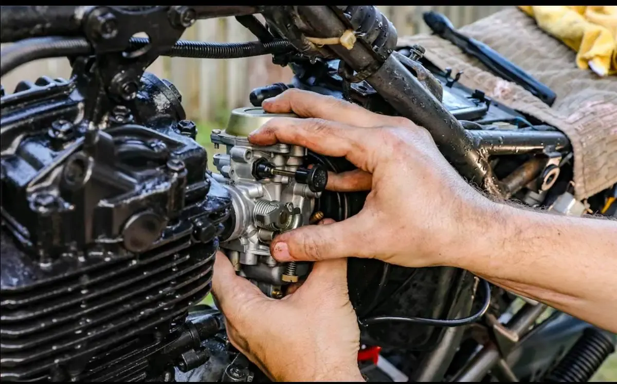 Daftar Bengkel Motor Buka 24 Jam di Wilayah Kabupaten Sumenep Provinsi Jawa Timur(Sumber : unsplash.com)