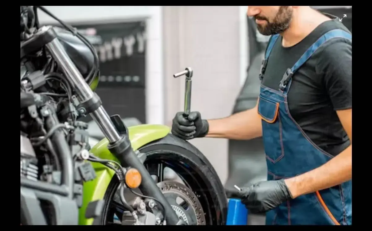 Daftar Bengkel Motor Buka 24 Jam di Wilayah Kota Sukabumi Provinsi Jawa Barat (Sumber : unsplash.com)