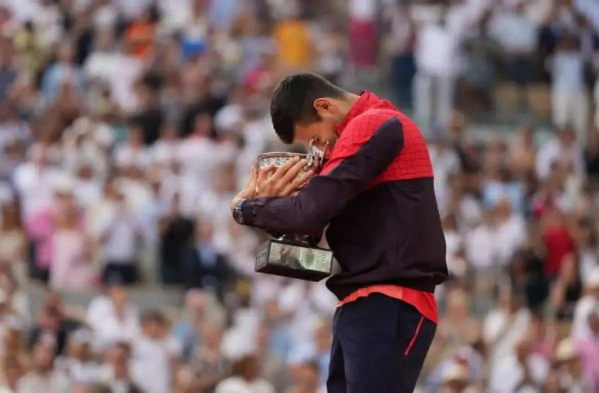 Novak Djokovic  (Sumber : novakdjokovic.com)