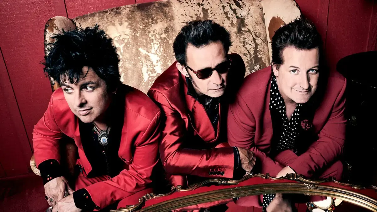 Lirik Lagu Last Night on Earth yang Dibawakan Oleh Green Day  (Pinterest) (Sumber : Pinterest)