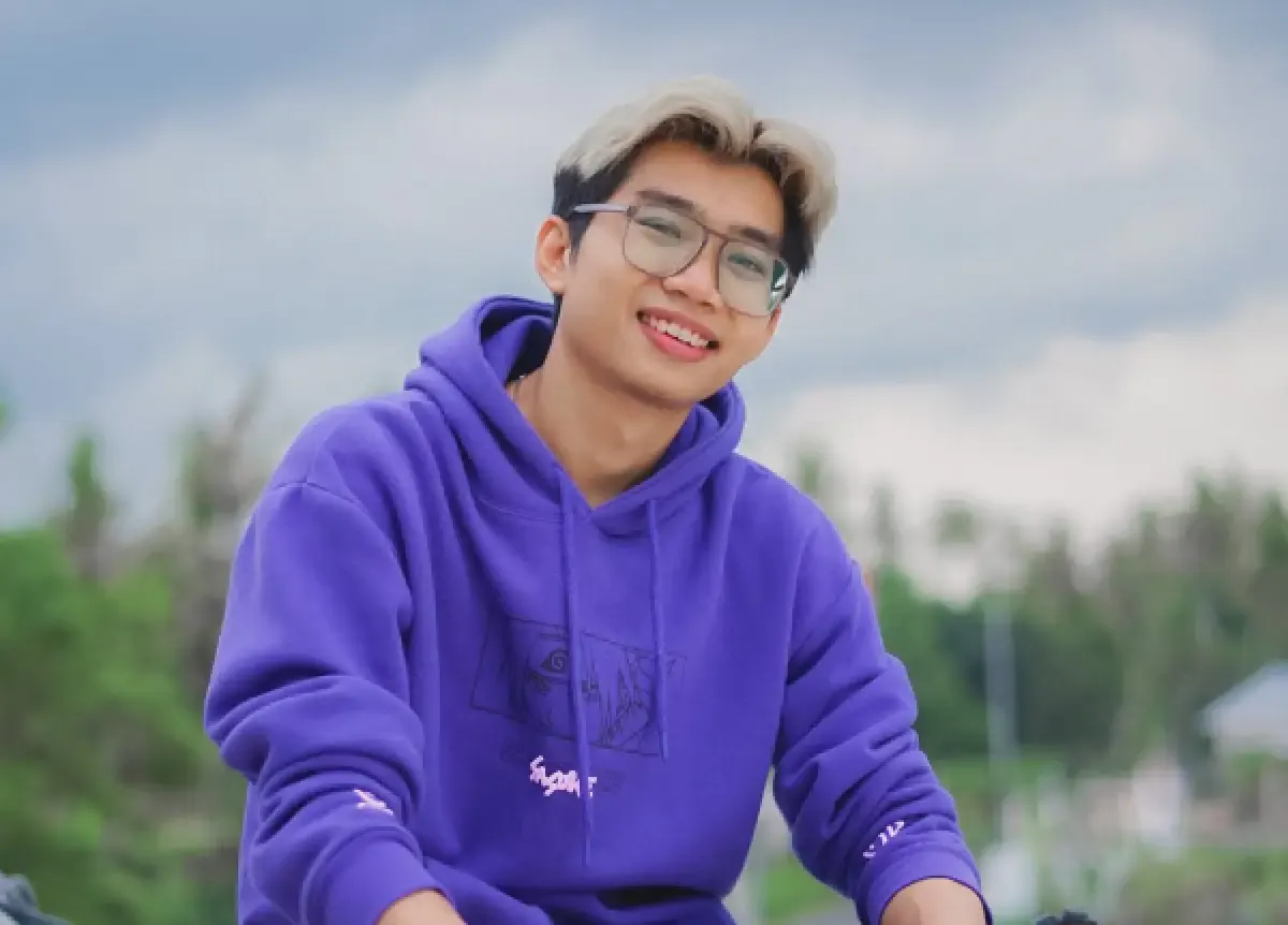 Sosok Frost Diamond yang menjadi salah satu youtuber Indonesia dengan penghasilan tertinggi. (Sumber : Instagram/frostdiamondd)