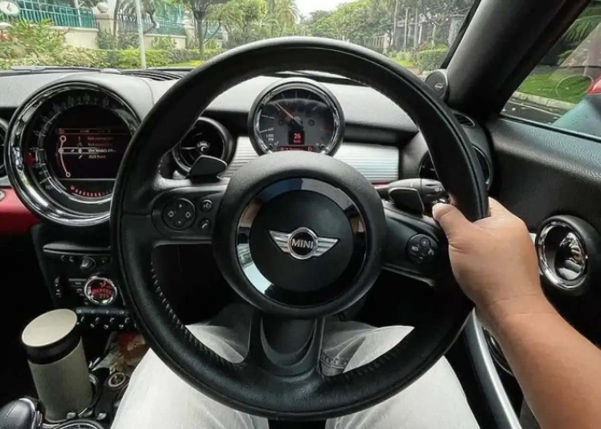 Bagaimana cara memanaskan mobil yang benar?