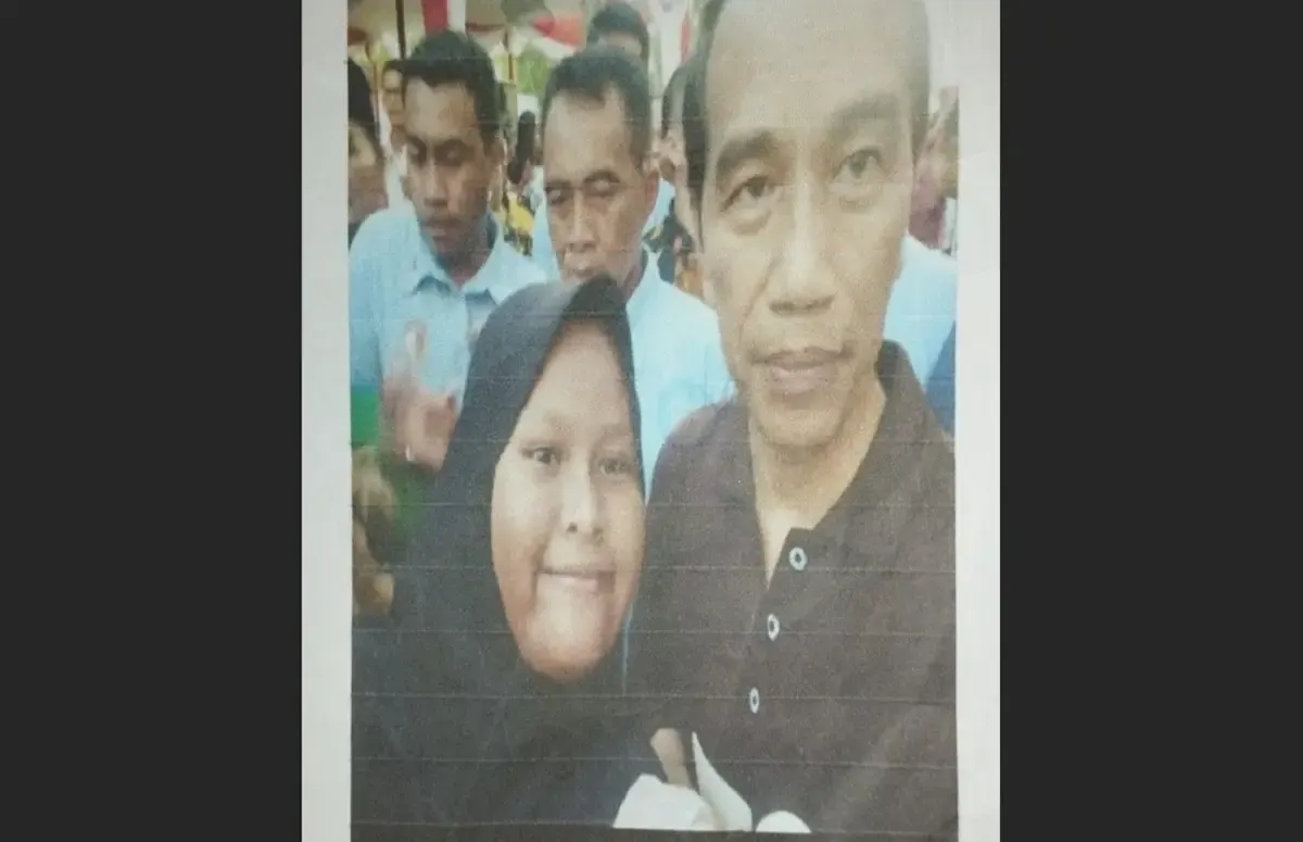 Tagih Janji Presiden, Syarifah Fadiyah Alkaff Unggah Foto Bareng Jokowi: Masih Ingatkah Tanggal 16 Desember 2018... (Sumber : Twitter/@dydyaa2)