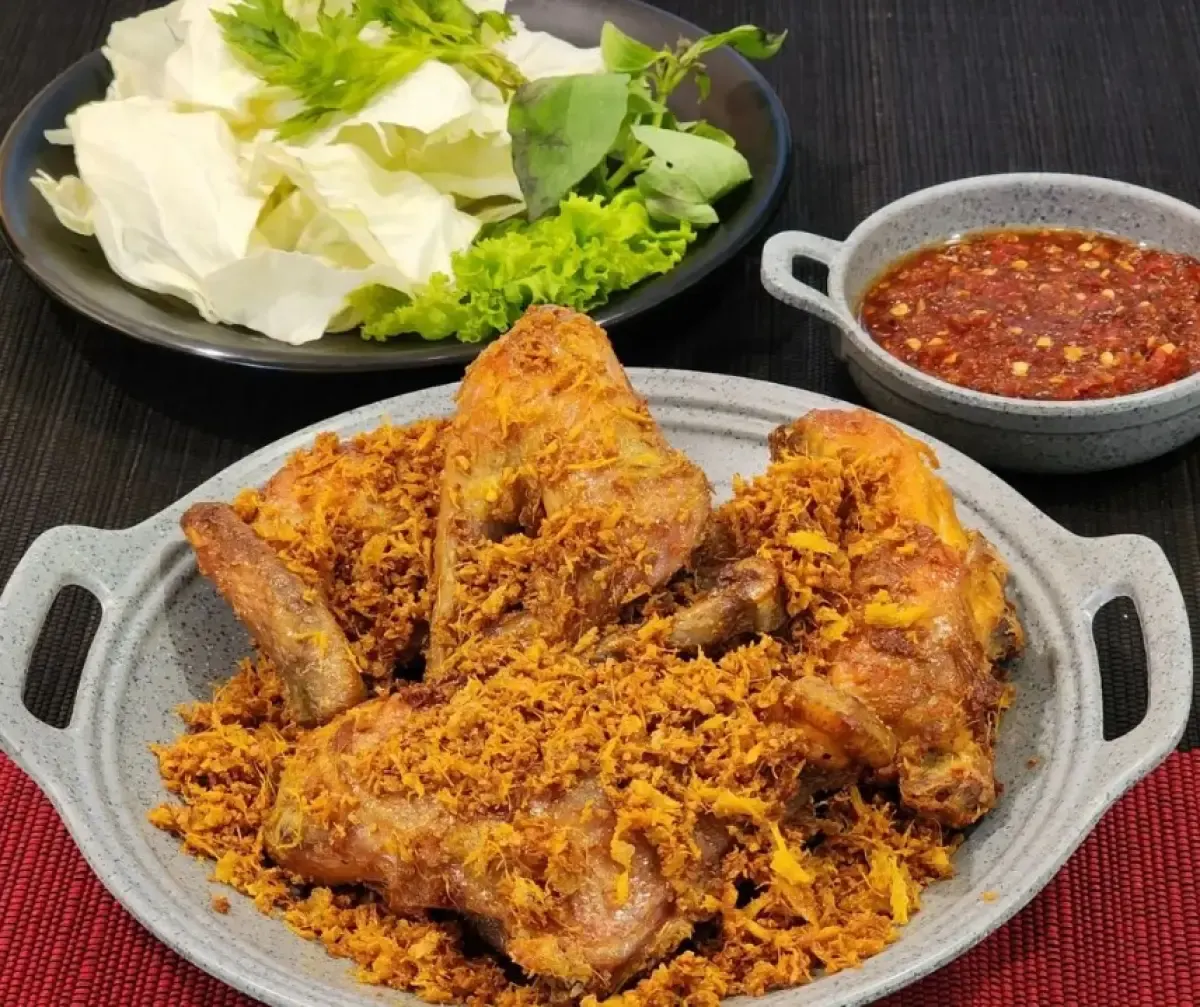 12 Resep Ayam Goreng Terenak Se Indonesia Raya! Lengkap dengan Bahan, Cara Membuat Hingga Siap Saji (Sumber : Instagram/lunch_of_mine)